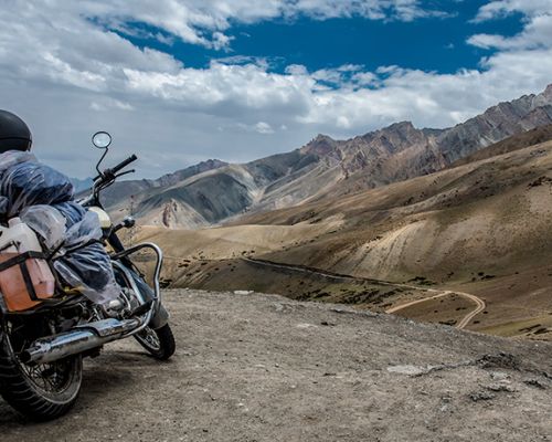 Viajando en moto a través de la lectura